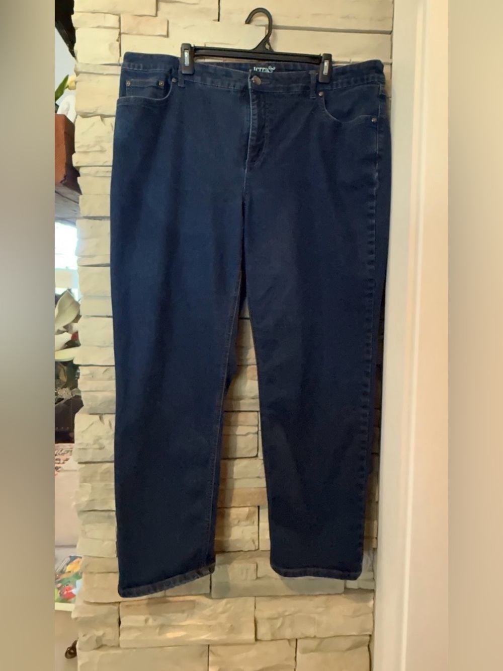 Terra & Sky Jeans Womens 20W Blue Straight Leg Dark Wash Stretch Denim Plus Size